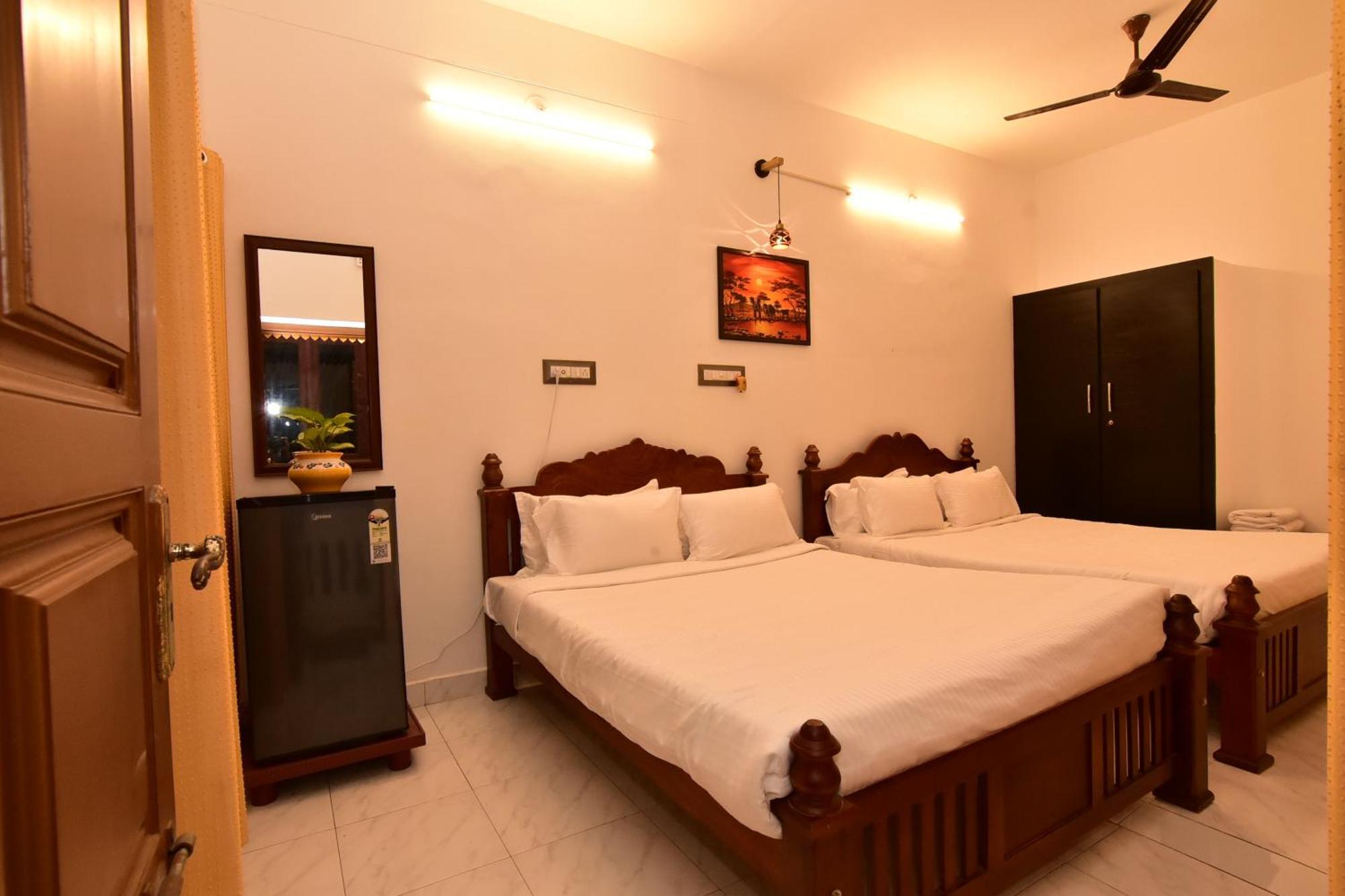 Chez Linda Home Stay Pondicherry Exteriör bild